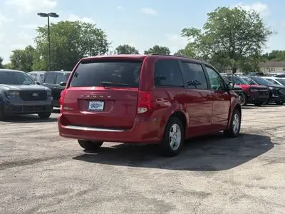 2012 Dodge Grand Caravan SXT photo 3