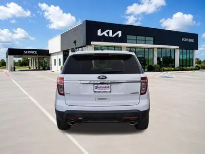 2013 Ford Explorer XLT photo 5