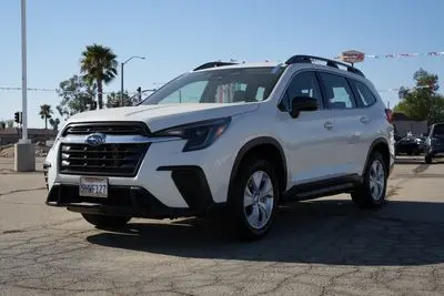 2023 Subaru Ascent Base photo 3