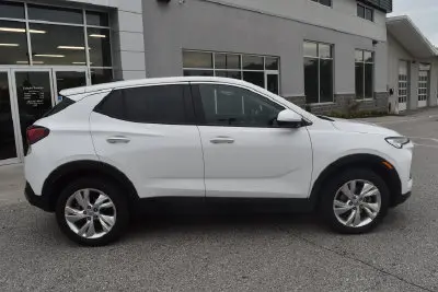 2025 Buick Encore GX Preferred AWD photo 2
