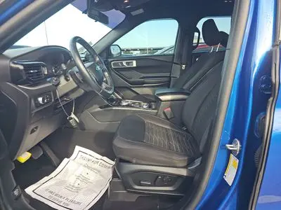 2020 Ford Explorer XLT 4WD photo 4