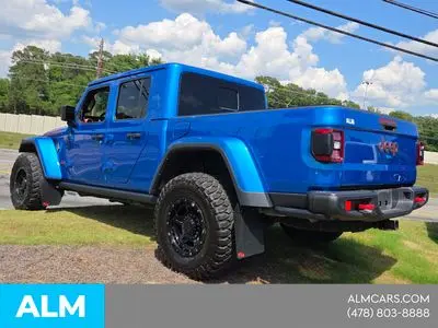 2021 Jeep Gladiator Rubicon photo 3