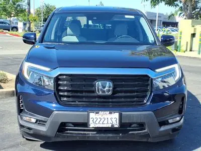 2023 Honda Ridgeline RTL-E AWD photo 2