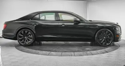 2026 Bentley Flying Spur undefined photo 5