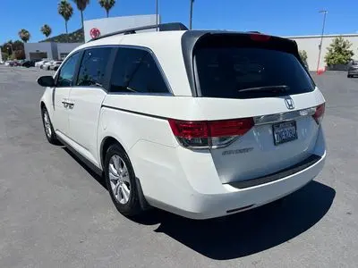 2015 Honda Odyssey EX photo 3