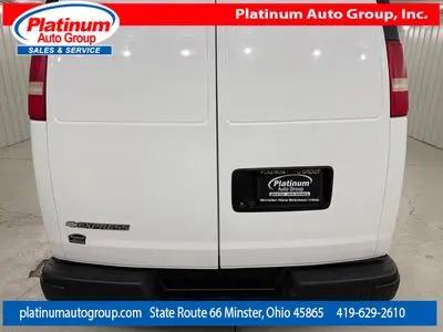 2018 Chevrolet Express 3500 Extended Work Van photo 4