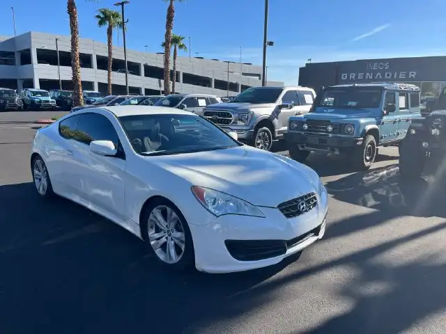 2011 Hyundai Genesis Coupe 2.0T 5-Speed A T's photo
