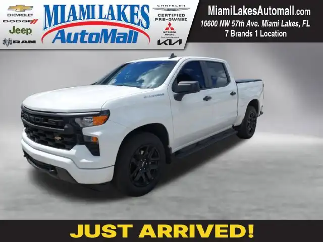 2024 Chevrolet Silverado 1500 Custom Crew Cab Short Box's photo