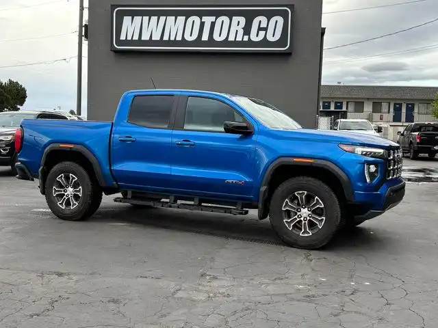 2023 GMC Canyon AT4 4WD Crew Cab Short Box's photo