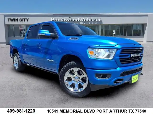 2021 RAM 1500 Big Horn/Lone Star 4x4 Crew Cab 5'7's photo