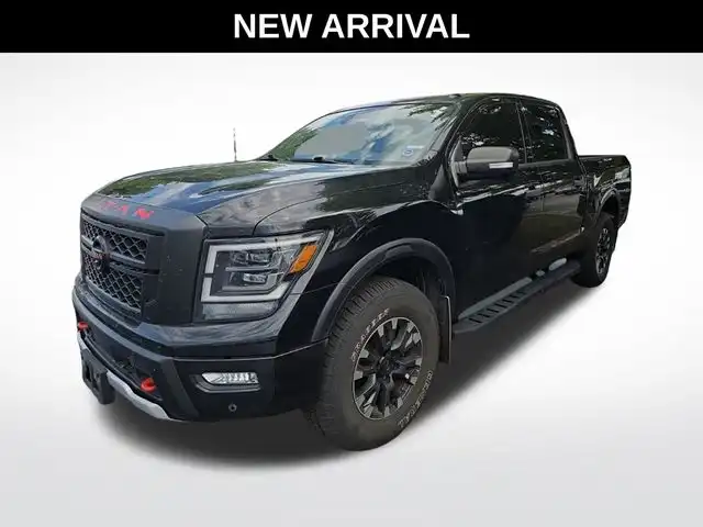 2021 Nissan Titan PRO-4X 4WD Crew Cab's photo