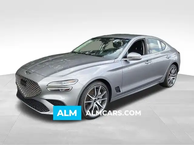 2025 Genesis G70 2.5T Standard's photo