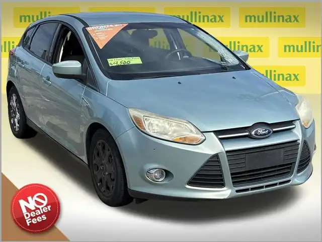 2012 Ford Focus 5 Door Hatch SE's photo
