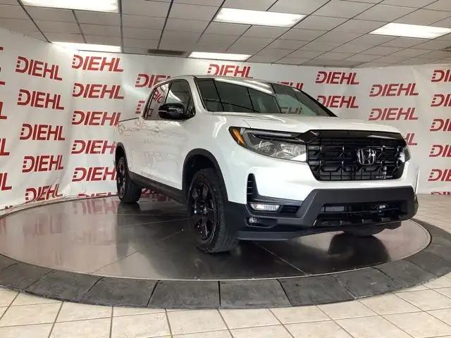 2025 Honda Ridgeline Black Edition's photo