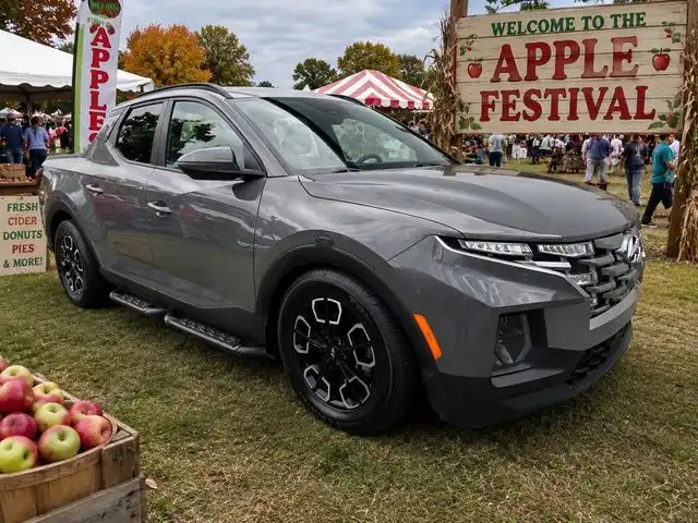 2023 Hyundai Santa Cruz SEL Premium 2.5 AWD's photo