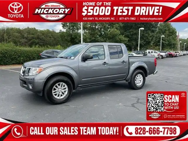 2016 Nissan Frontier 4.0 SV Crew Cab 4WD Auto SWB's photo