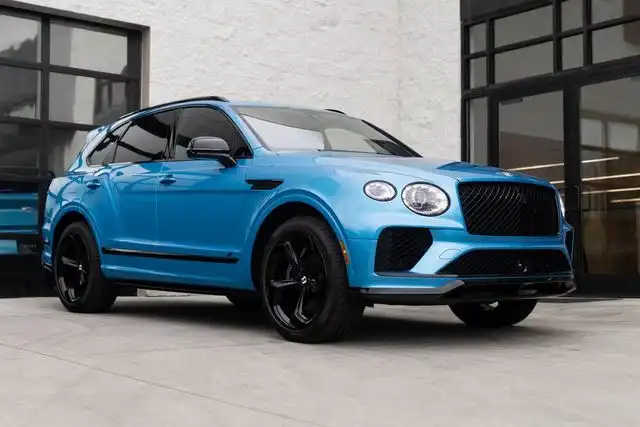 2025 Bentley Bentayga V8 S's photo