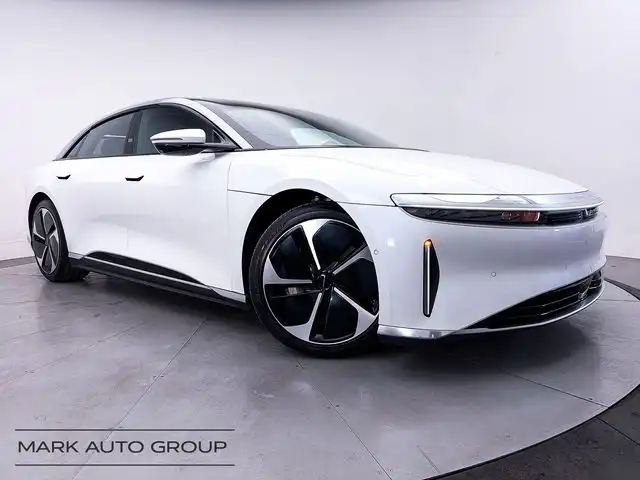 2023 Lucid Air Touring's photo