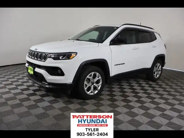 2025 Jeep Compass Latitude 4X4's photo