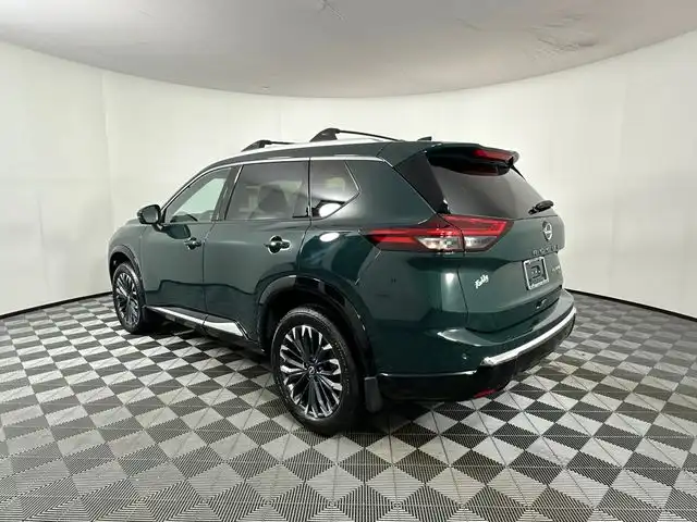 2026 Nissan Rogue Platinum AWD's photo
