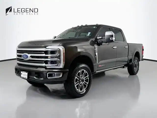 2025 Ford F-350 Platinum 4WD Crew Cab SRW 8' Box's photo
