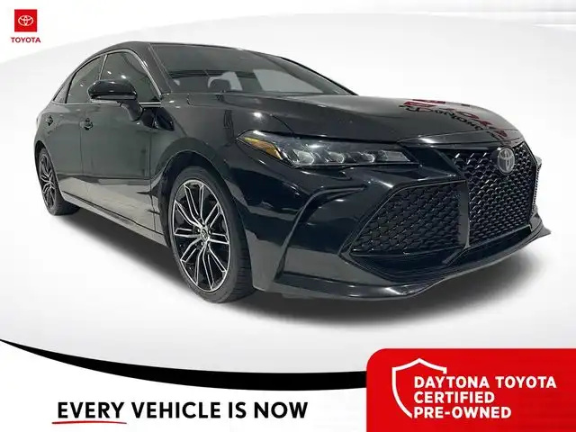 2019 Toyota Avalon XSE's photo