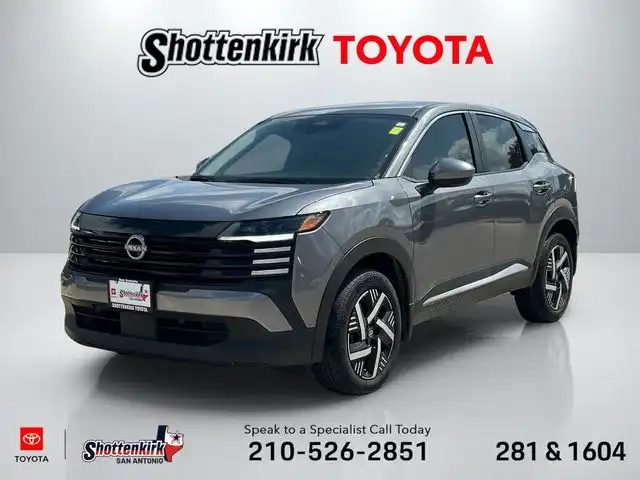 2025 Nissan Kicks 2.0 SV's photo