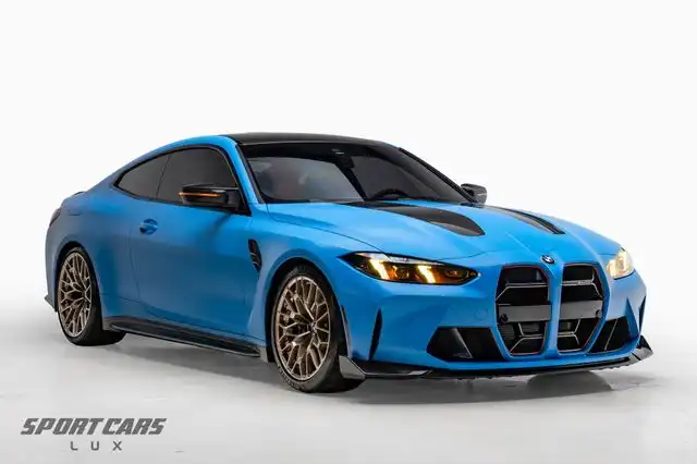 2025 BMW M4 M4 CS Coupe's photo