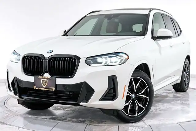 2022 BMW X3 xDrive30i's photo