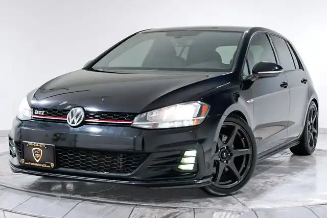 2018 Volkswagen Golf GTI 2.0T S 4-door DSG's photo