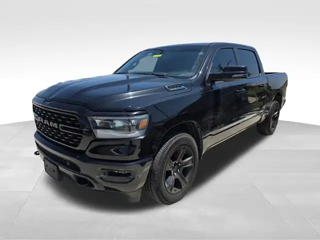 2023 RAM 1500 Big Horn/Lone Star 4x4 Crew Cab 5'7's photo