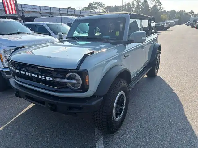 2022 Ford Bronco Outer Banks 4WD Advanced's photo