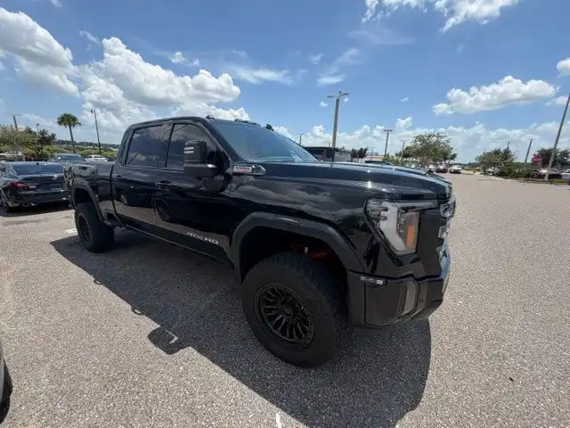 2024 GMC Sierra 4WD Crew Cab Standard Box AT4's photo