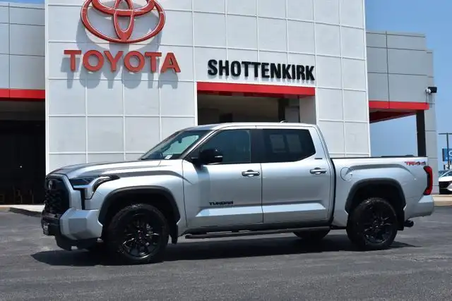 2024 Toyota Tundra Limited 3.4L 4WD CrewMax 5.5' Bed's photo