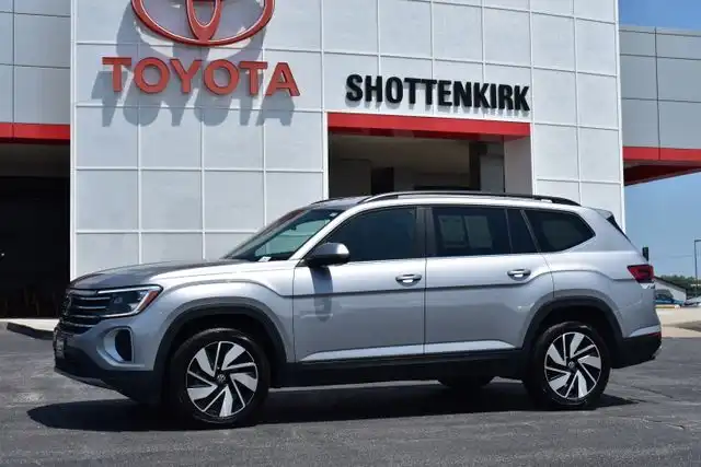 2024 Volkswagen Atlas 2.0T SE w/Tech 4MOTION's photo