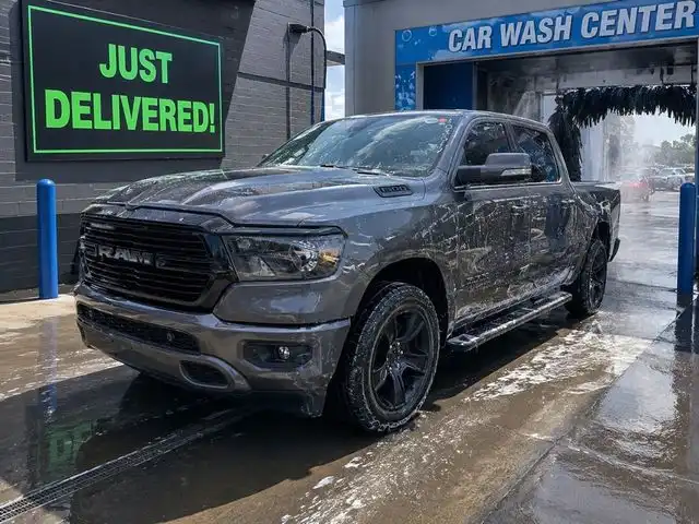 2020 RAM 1500 Big Horn/Lone Star 4x4 Crew Cab 5'7's photo