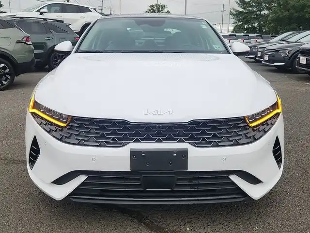 2024 Kia Optima EX FWD's photo