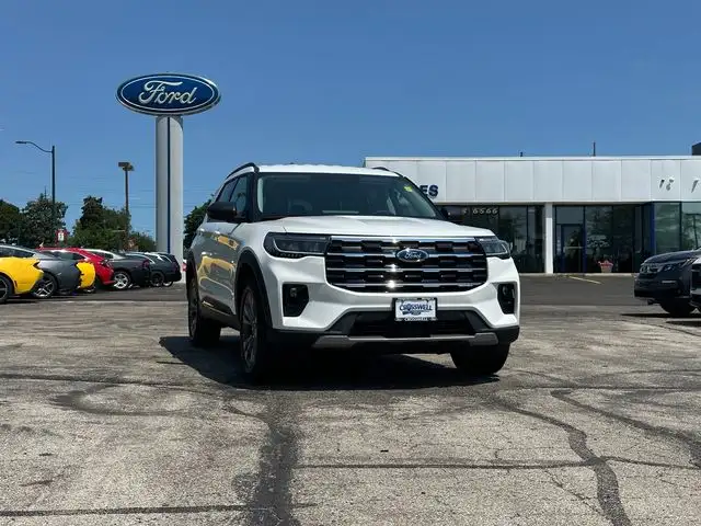 2026 Ford Explorer Active 4WD's photo