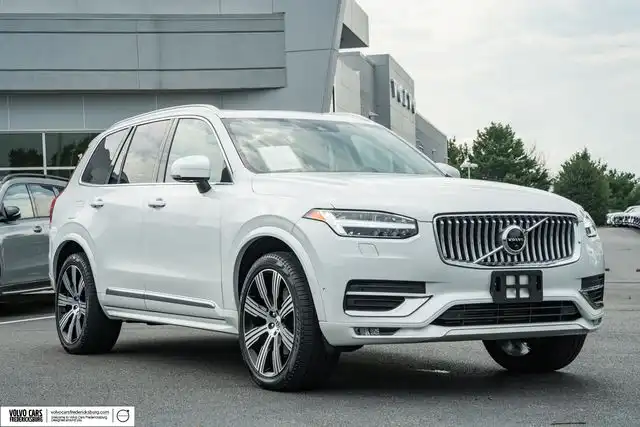 2021 Volvo XC90 T6 Inscription AWD's photo