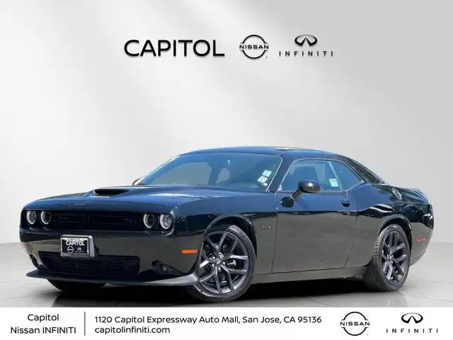 2020 Dodge Challenger R/T's photo
