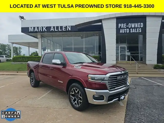 2025 RAM 1500 Laramie 4x4 Crew Cab 5'7's photo