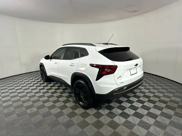 2024 Chevrolet Trax Activ's photo