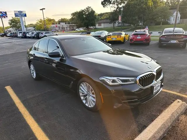 2021 BMW 5 Series 540i xDrive Sedan's photo