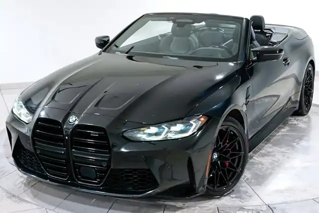 2022 BMW M4 Competition Convertible xDrive's photo