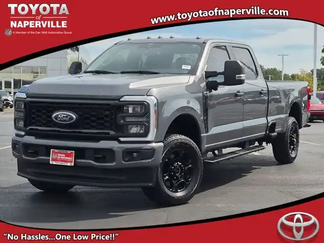 2024 Ford F-250 XL 4WD Crew Cab 8' Box's photo