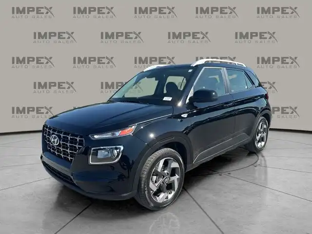 2024 Hyundai Venue SEL IVT's photo