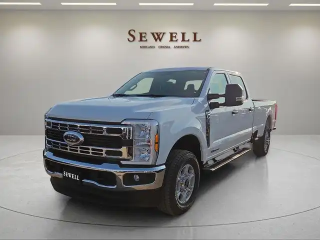 2026 Ford F-350 XLT 4x4 Crew Cab 8' Box SRW's photo