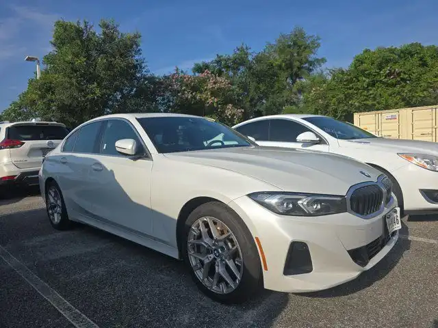 2026 BMW 3 Series 330i Sedan's photo