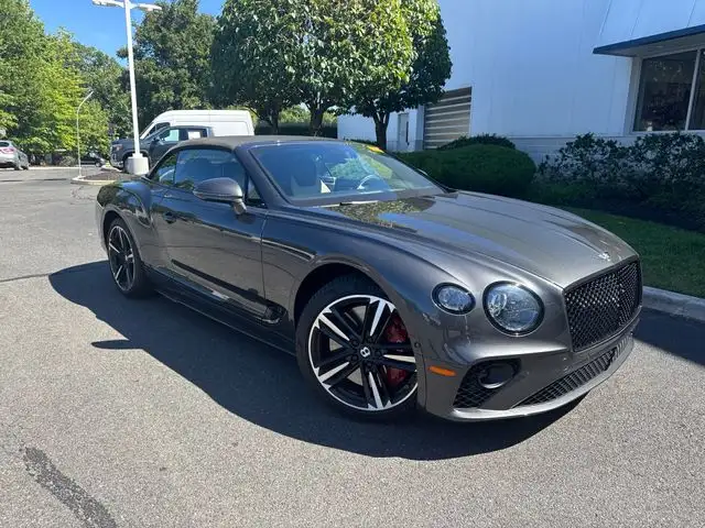 2020 Bentley Continental GT Convertible's photo