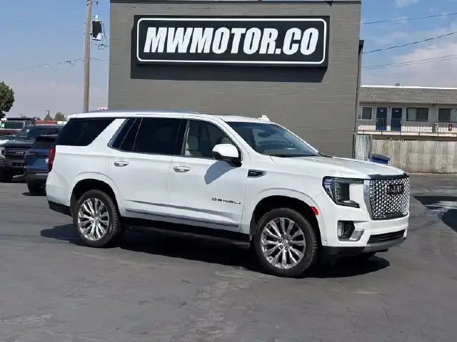 2023 GMC Yukon Denali AWD's photo